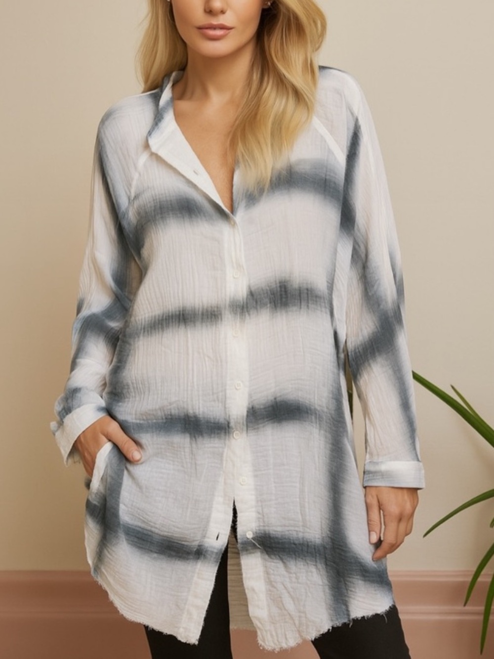 Fantastic Fawn White Tunic with Slate Gray Tie-Dye Stripes